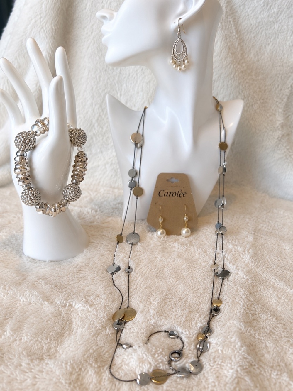 Vintage Jewelry Lot 5 Pc Statement Necklaces Bracelet Carolee Earrings Silver